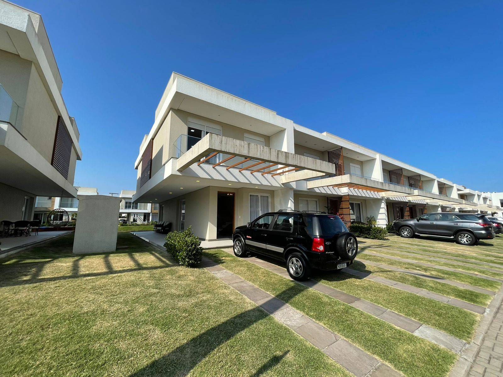 Casa em Condomínio 3 dormitórios para venda, Condomínio Murano - Zona Nova em Capão da Canoa | Ref.: 8054