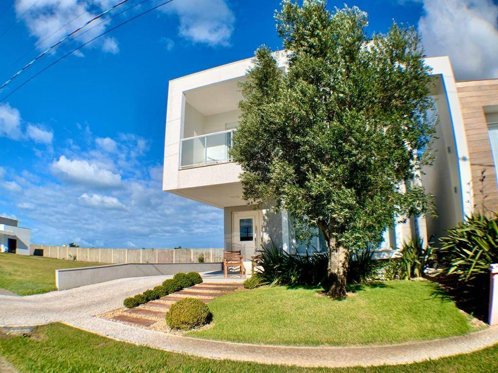 Casa em Condomínio 4 dormitórios para venda, Parque Antártica em Capão da Canoa | Ref.: 8619